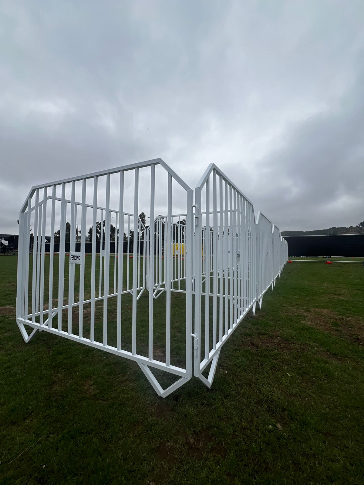 Vallas Papales Blancas en concierto